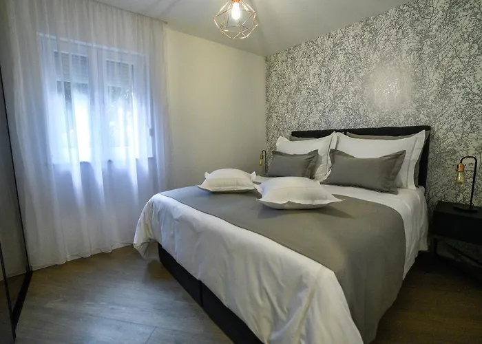 Luxury Apartment Knezovic