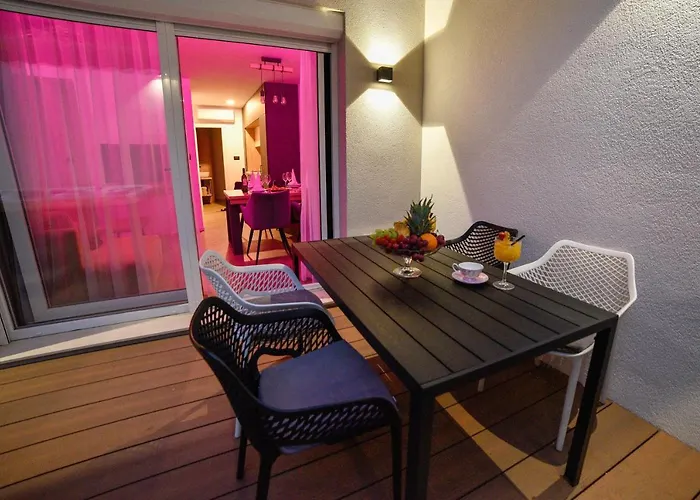 Luxury Apartment Knezovic