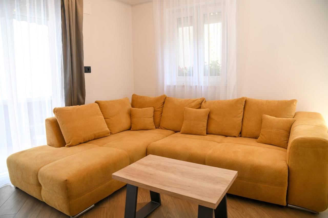 Apartment Luxury Knezovic *