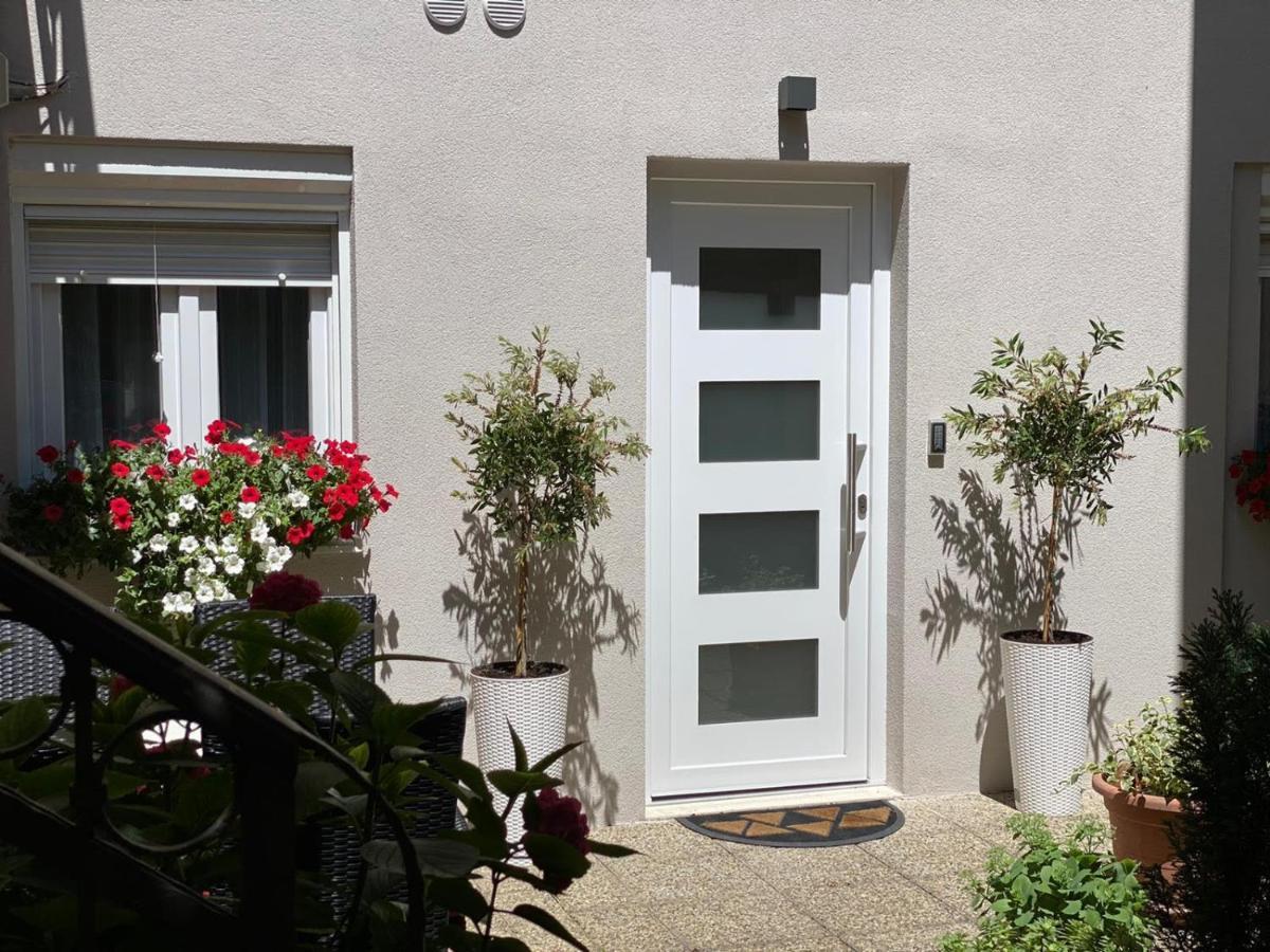 Apartment Luxury Knezovic *